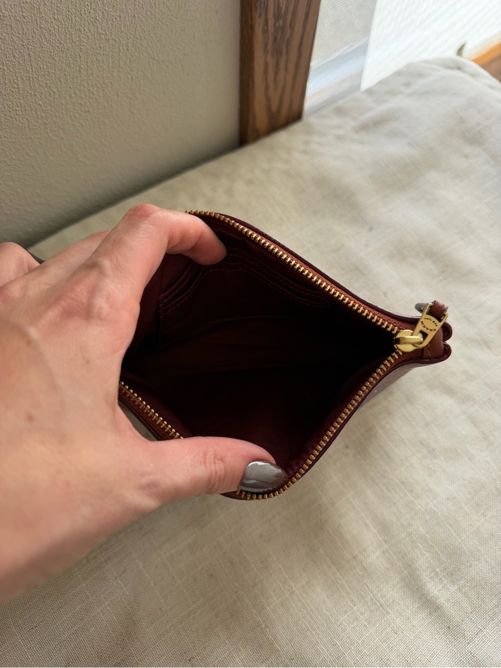 Coach Brooklyn Bridge Holiday Brown Wristlet - Picture 8 of 8